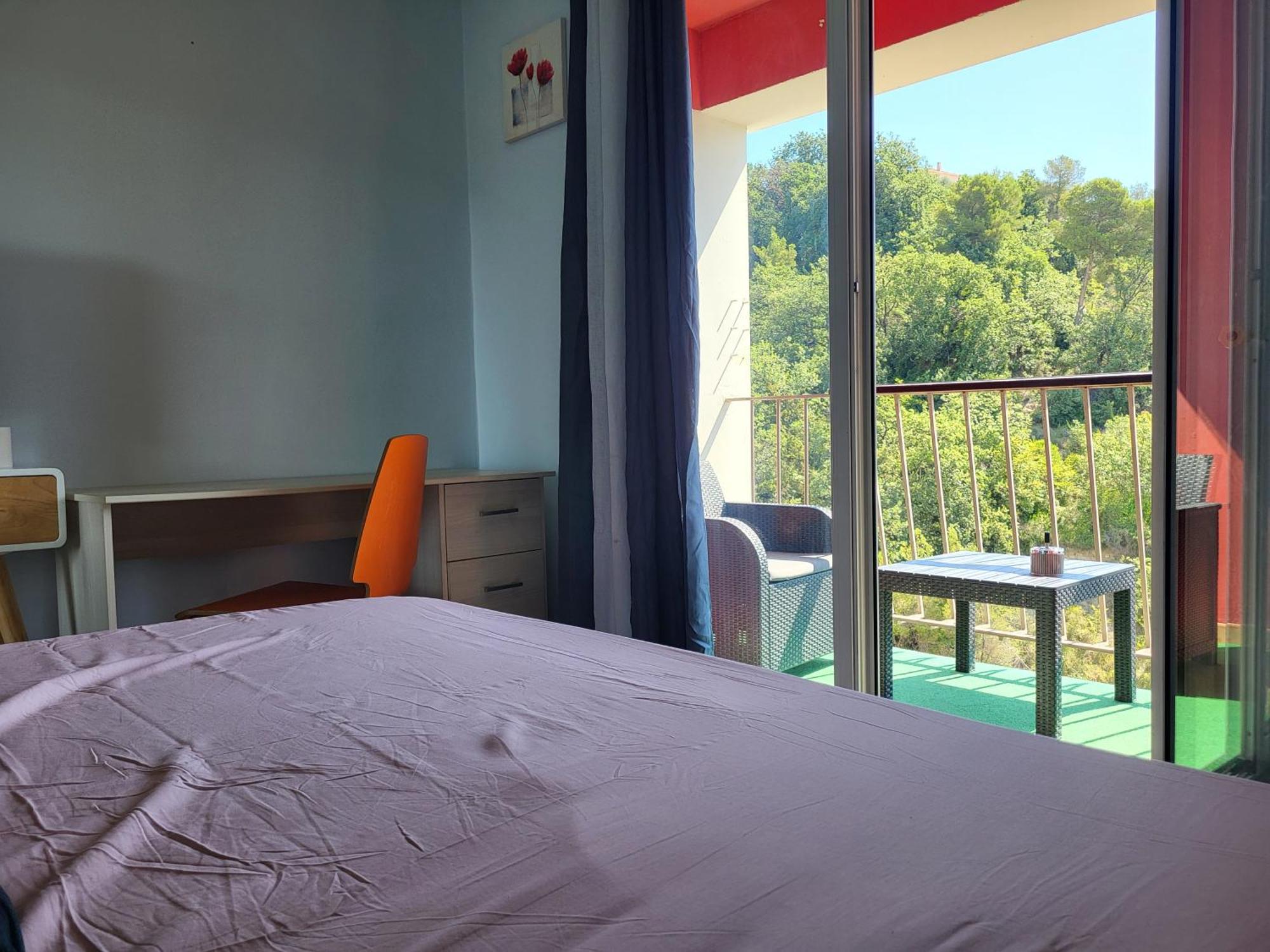 Private Room-2 In Hannana Apartment- 2 Min Walk To Tram 12 Min To Nice Train Station 15 Min To Massena Place Exterior photo